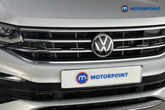 Volkswagen Tiguan R-Line Automatic Diesel SUV - Stock Number (1681603) - 43rd supplementary image