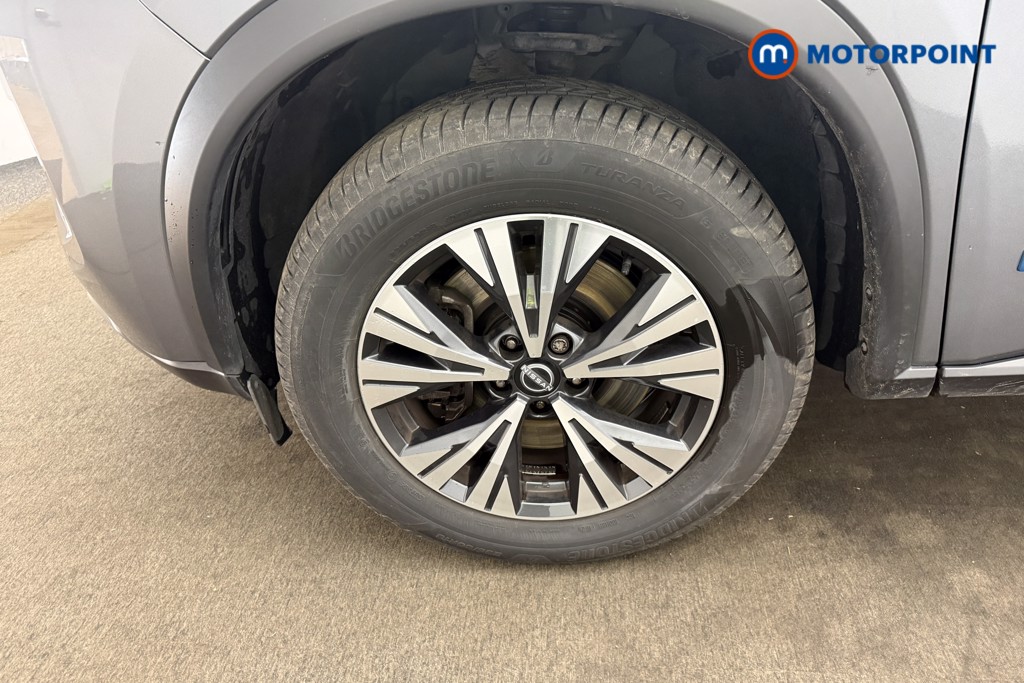 Nissan X-Trail N-Connecta Automatic Petrol-Electric Hybrid SUV - Stock Number (1681644) - 2nd supplementary image