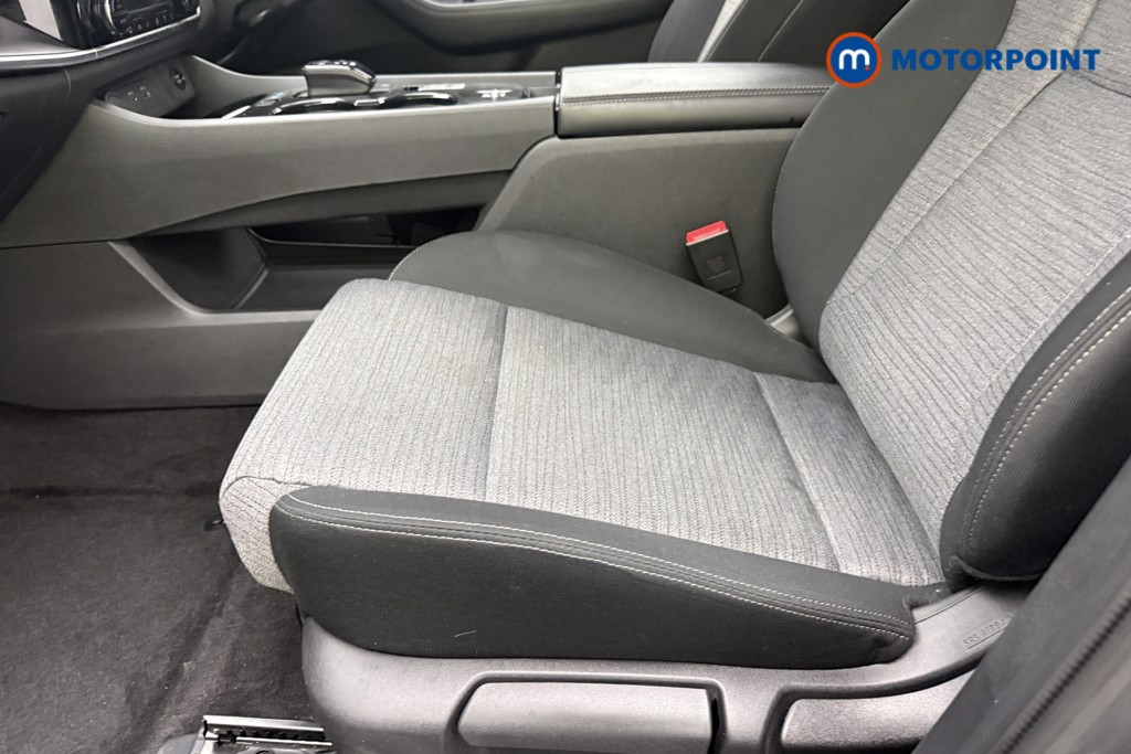 Nissan X-Trail N-Connecta Automatic Petrol-Electric Hybrid SUV - Stock Number (1681644) - 8th supplementary image