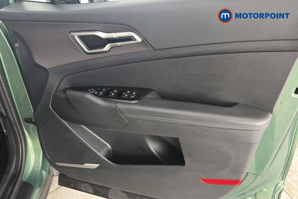 KIA Sportage 3 Automatic Petrol-Electric Hybrid SUV - Stock Number (1682279) - 18th supplementary image