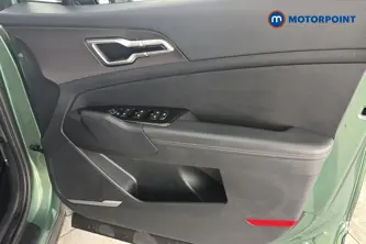 KIA Sportage 3 Automatic Petrol-Electric Hybrid SUV - Stock Number (1682279) - 18th supplementary image