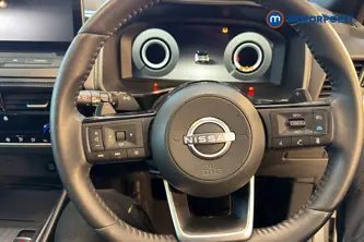 Nissan Qashqai Tekna Automatic Petrol SUV - Stock Number (1682693) - 2nd supplementary image