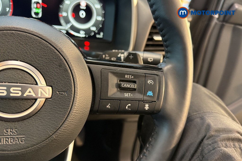 Nissan Qashqai Tekna Automatic Petrol SUV - Stock Number (1682693) - 3rd supplementary image