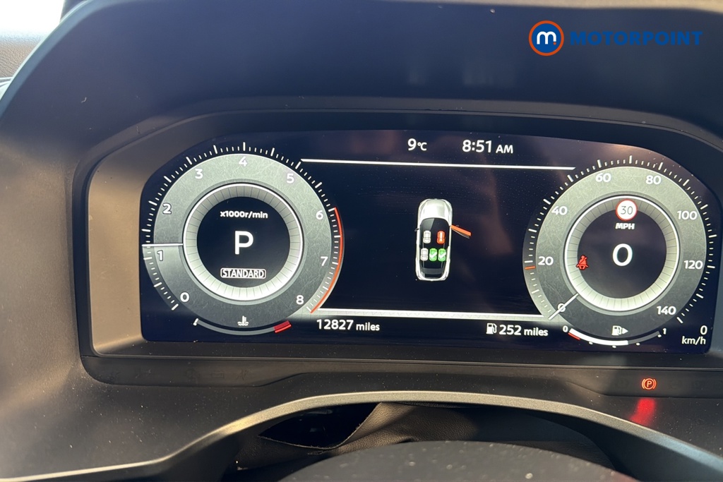 Nissan Qashqai Tekna Automatic Petrol SUV - Stock Number (1682693) - 7th supplementary image