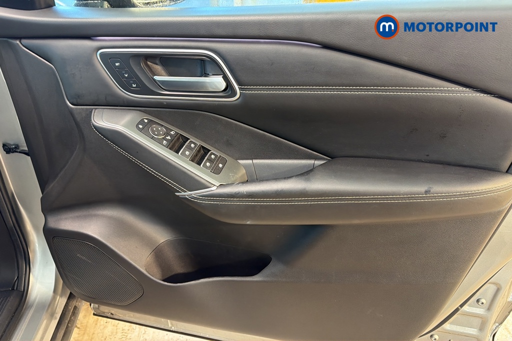 Nissan Qashqai Tekna Automatic Petrol SUV - Stock Number (1682693) - 18th supplementary image