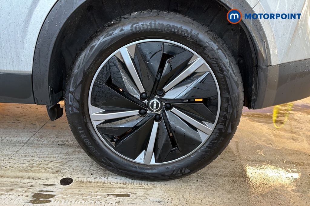 Nissan Qashqai Tekna Automatic Petrol SUV - Stock Number (1682693) - 45th supplementary image