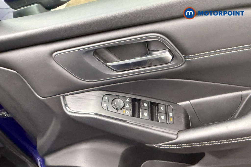 Nissan Qashqai Acenta Premium Manual Petrol SUV - Stock Number (1682926) - 4th supplementary image