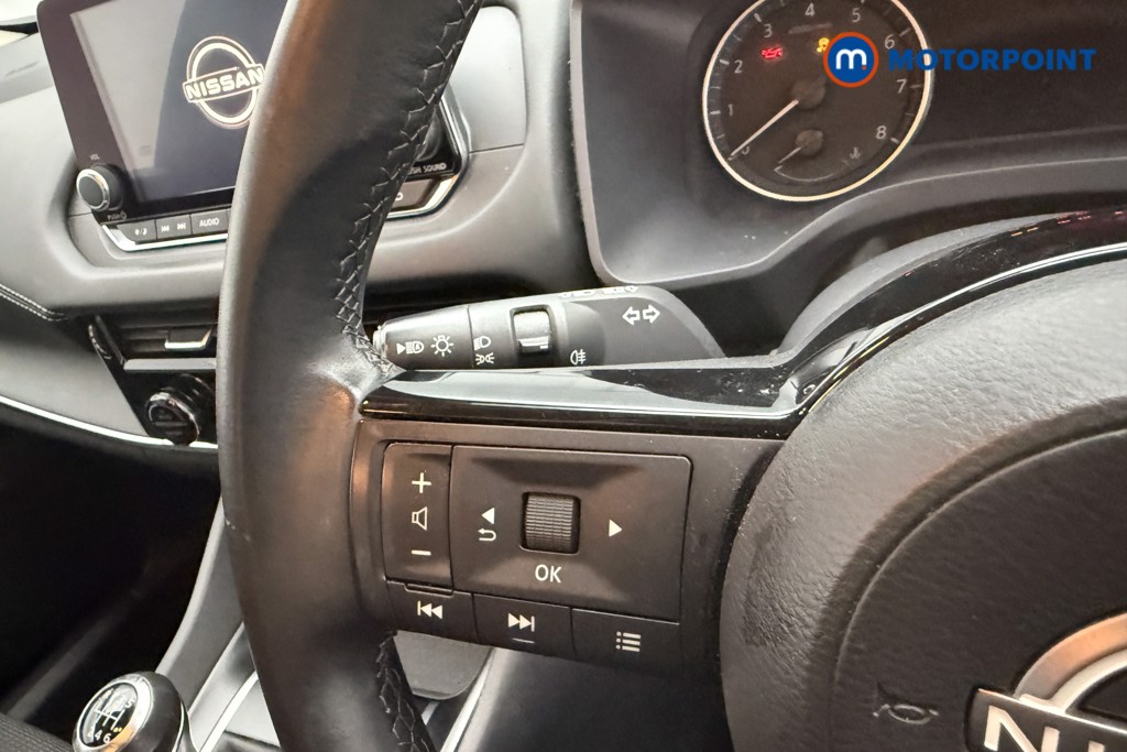 Nissan Qashqai Acenta Premium Manual Petrol SUV - Stock Number (1682926) - 13th supplementary image