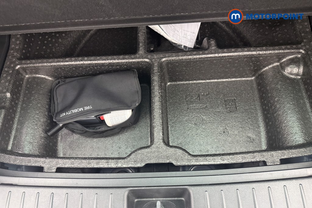 KIA Sportage 4 Automatic Petrol-Electric Hybrid SUV - Stock Number (1683099) - 37th supplementary image