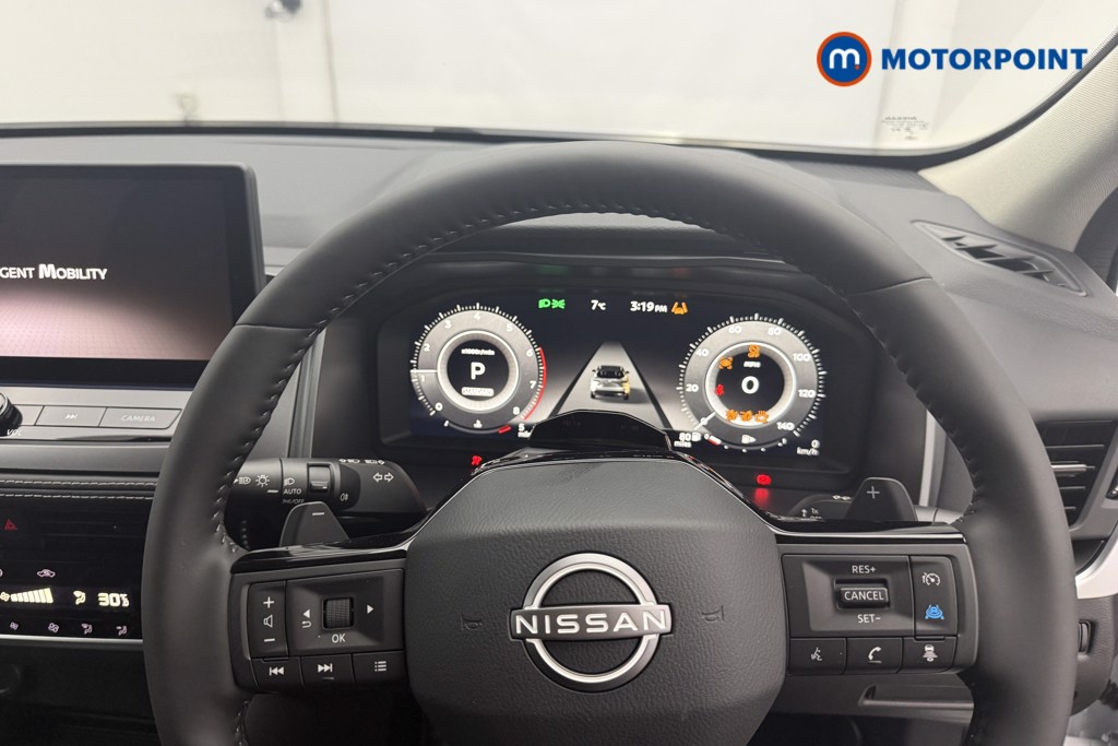 Nissan Qashqai N-Connecta Automatic Petrol SUV - Stock Number (1683501) - 15th supplementary image