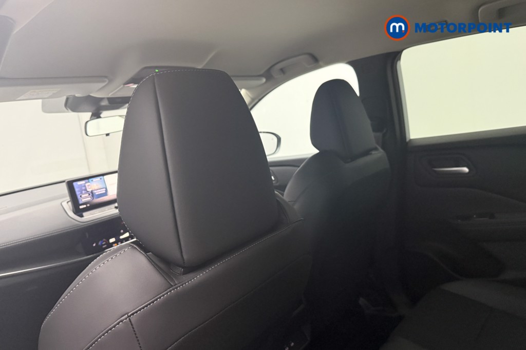 Nissan Qashqai N-Connecta Automatic Petrol SUV - Stock Number (1683501) - 35th supplementary image