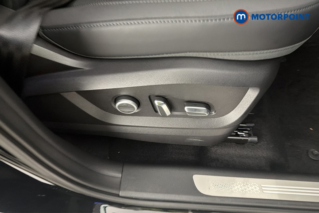 Chery Tiggo 8 Summit Automatic Petrol Plug-In Hybrid SUV - Stock Number (1683918) - 23rd supplementary image