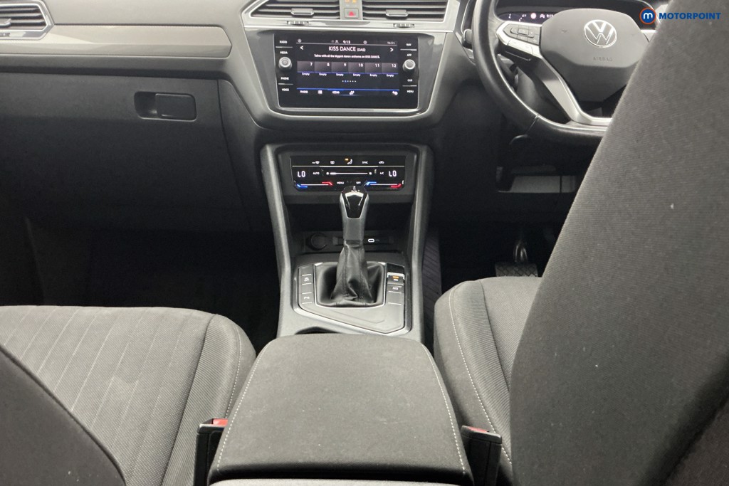 Volkswagen Tiguan Allspace Life Automatic Petrol SUV - Stock Number (1685185) - 10th supplementary image