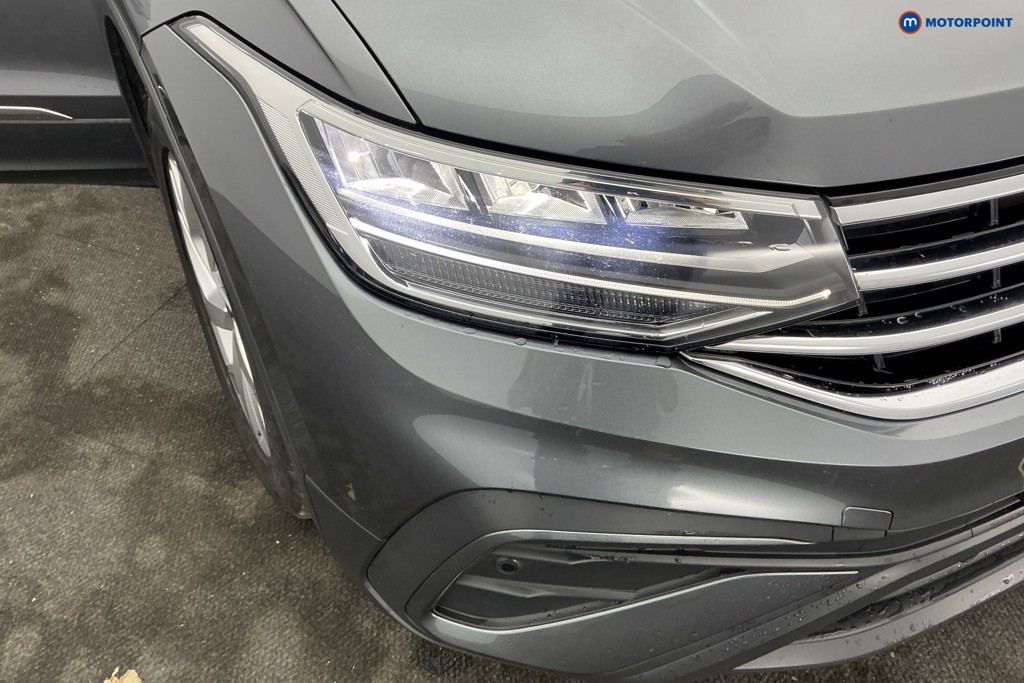 Volkswagen Tiguan Allspace Life Automatic Petrol SUV - Stock Number (1685185) - 24th supplementary image