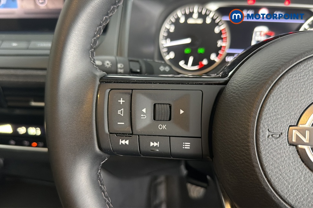 Nissan Qashqai Acenta Premium Manual Petrol SUV - Stock Number (1685324) - 4th supplementary image