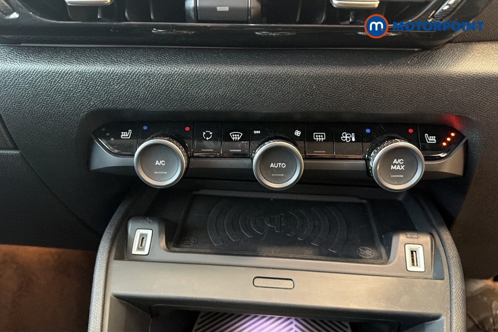 Citroen C4 Shine Plus Automatic Electric Hatchback - Stock Number (1685702) - 12th supplementary image