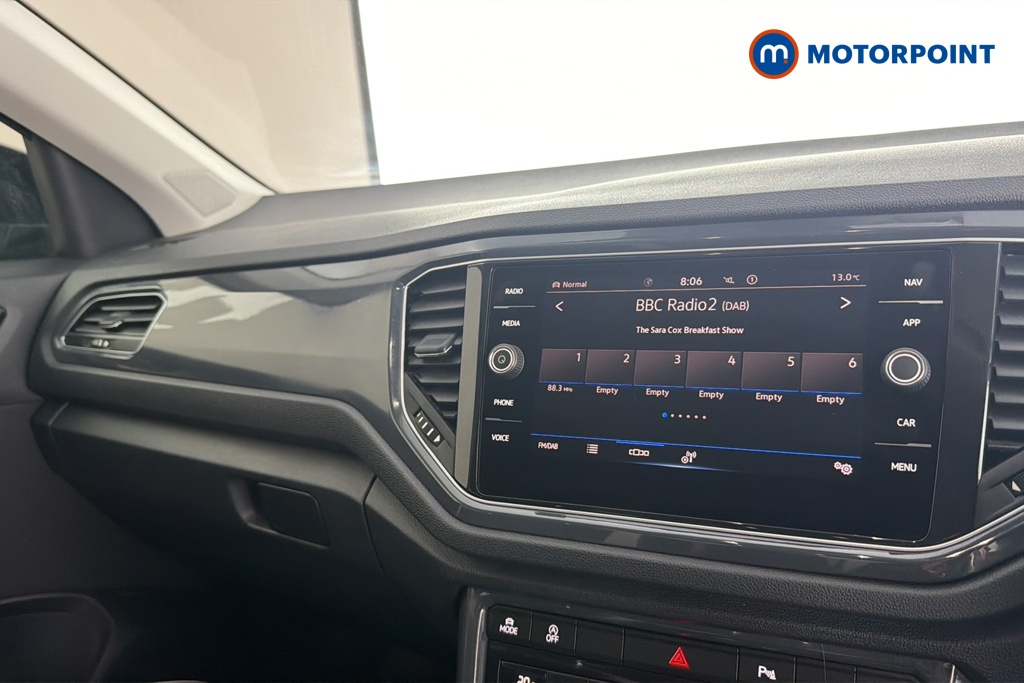 Volkswagen T-Roc SEL Automatic Petrol SUV - Stock Number (1685722) - 8th supplementary image