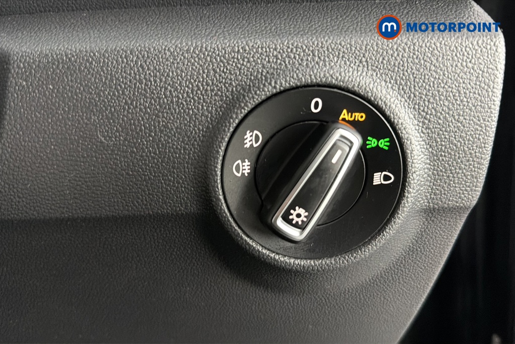 Volkswagen T-Roc SEL Automatic Petrol SUV - Stock Number (1685722) - 11th supplementary image