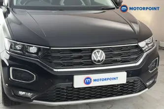 Volkswagen T-Roc SEL Automatic Petrol SUV - Stock Number (1685722) - 43rd supplementary image
