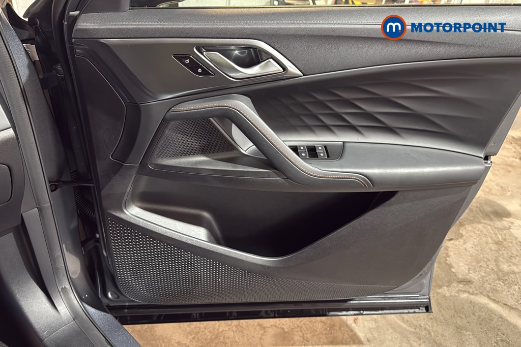 Mg Motor Uk HS Trophy Automatic Petrol-Electric Hybrid SUV - Stock Number (1686118) - 18th supplementary image