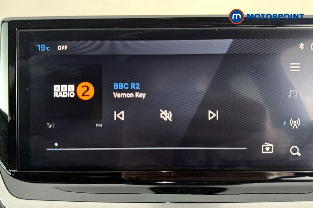 Peugeot 2008 Allure Manual Petrol SUV - Stock Number (1686628) - 8th supplementary image
