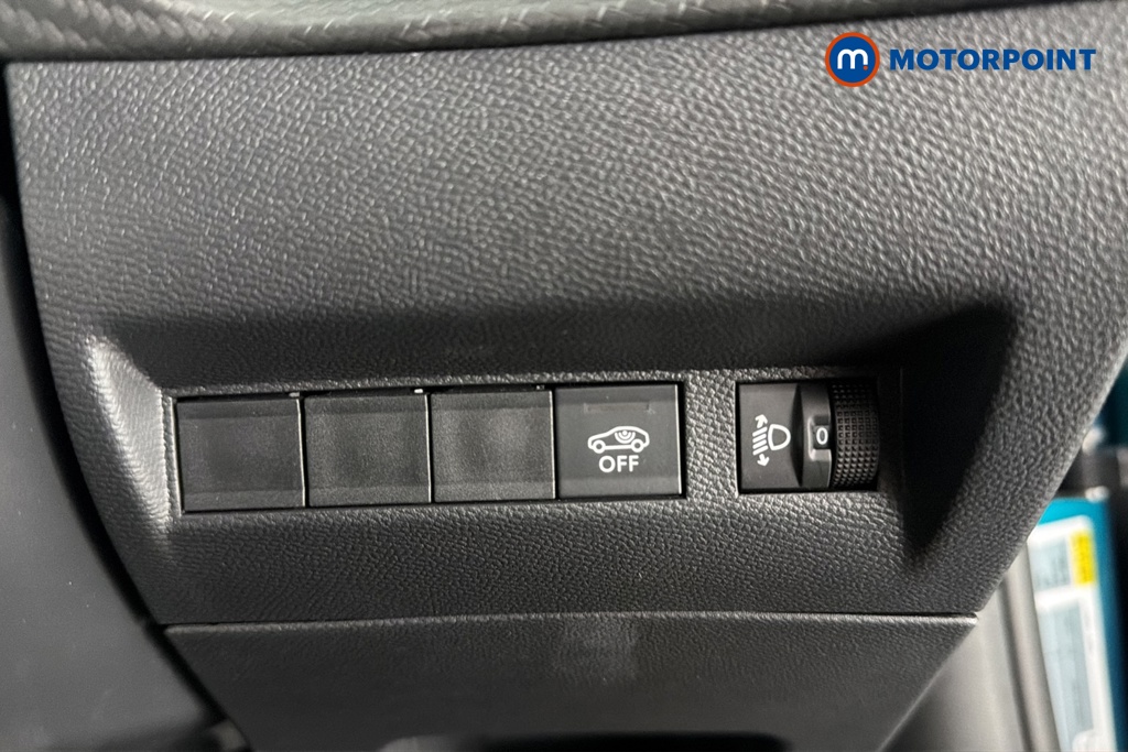 Peugeot 2008 Allure Manual Petrol SUV - Stock Number (1686628) - 11th supplementary image