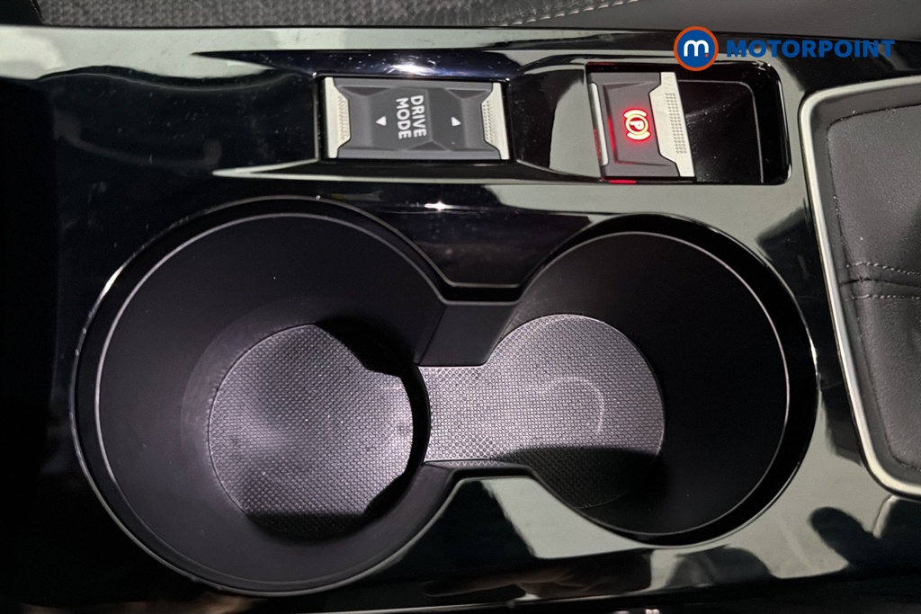 Peugeot 2008 Allure Manual Petrol SUV - Stock Number (1686628) - 16th supplementary image