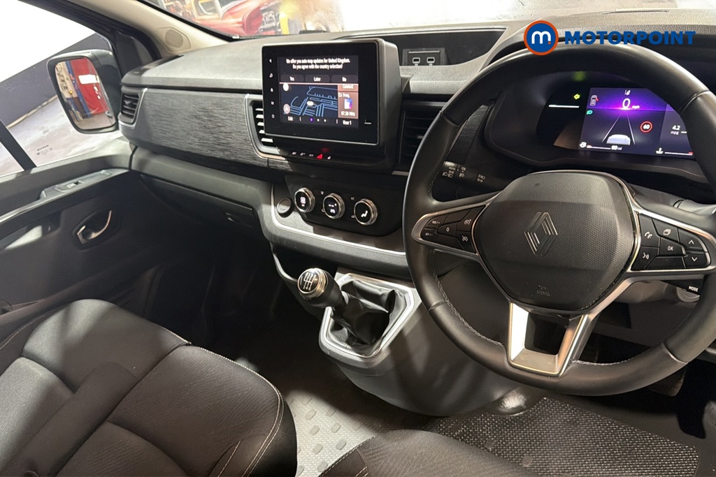 Renault Trafic Extra Sport Manual Diesel Panel Van - Stock Number (1686682) - 1st supplementary image