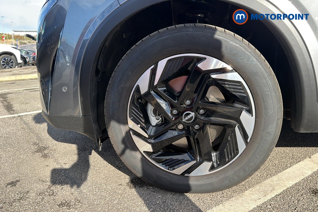 Nissan Qashqai N-Connecta Automatic Petrol-Electric Hybrid SUV - Stock Number (1686873) - 44th supplementary image