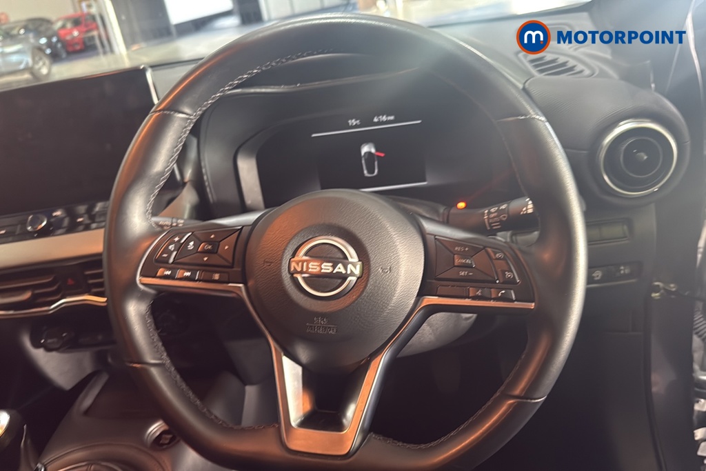 Nissan Juke N-Connecta Manual Petrol SUV - Stock Number (1687195) - 2nd supplementary image