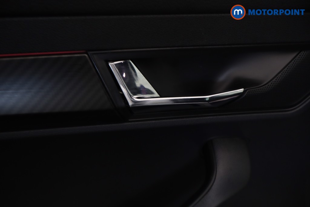 Skoda Karoq Sport Line Automatic Petrol SUV - Stock Number (1687256) - 43rd supplementary image