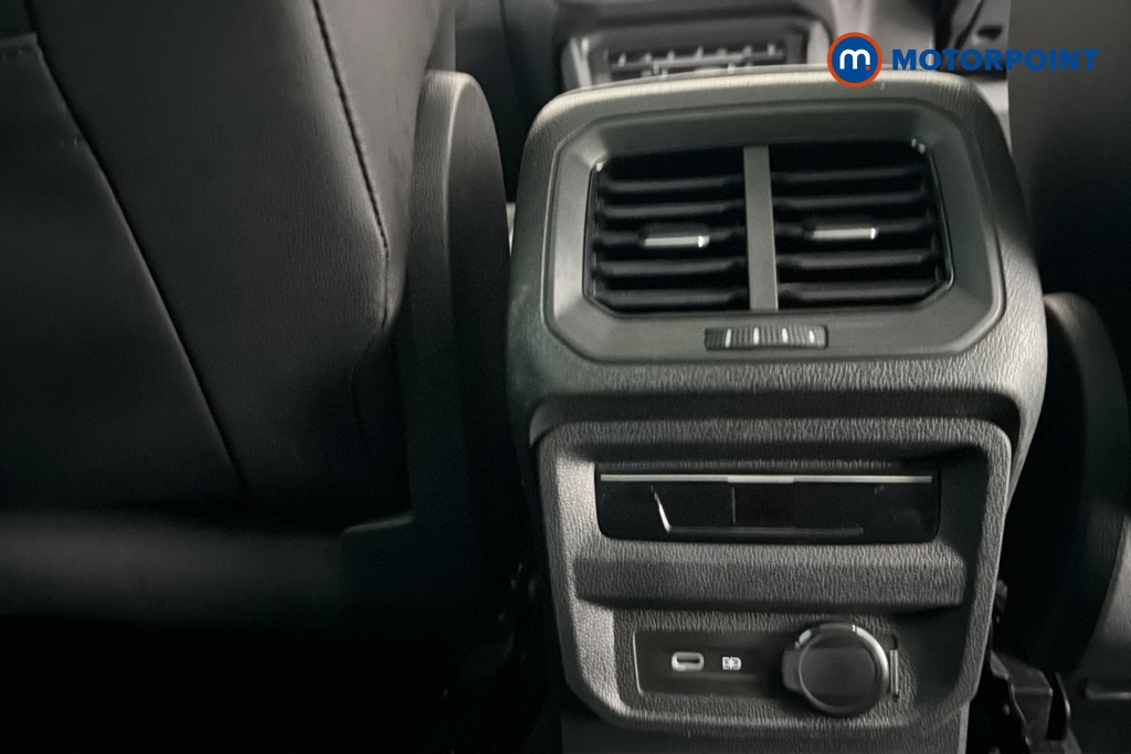 Volkswagen Tiguan R-Line Automatic Diesel SUV - Stock Number (1687375) - 28th supplementary image