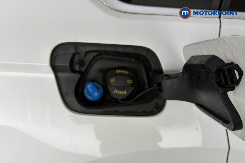 Volkswagen Tiguan R-Line Automatic Diesel SUV - Stock Number (1687375) - 41st supplementary image