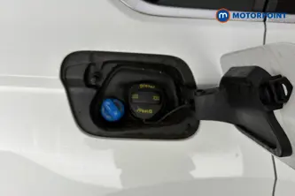 Volkswagen Tiguan R-Line Automatic Diesel SUV - Stock Number (1687375) - 41st supplementary image