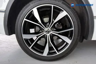 Volkswagen Tiguan R-Line Automatic Diesel SUV - Stock Number (1687375) - 46th supplementary image