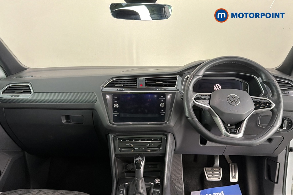 Volkswagen Tiguan R-Line Automatic Diesel SUV - Stock Number (1687375) - 1st supplementary image