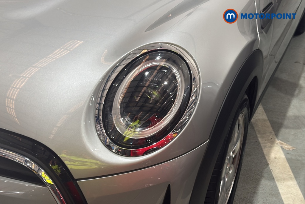 Mini Hatchback Cooper Classic Automatic Petrol Hatchback - Stock Number (1687611) - 42nd supplementary image