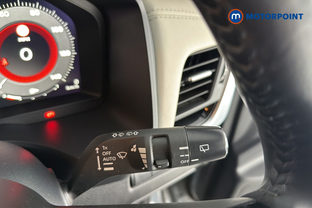 Nissan Qashqai Tekna Automatic Petrol-Electric Hybrid SUV - Stock Number (1687677) - 6th supplementary image