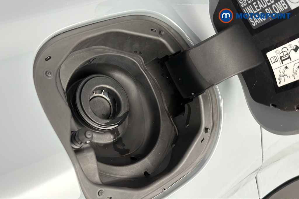 Nissan Qashqai Tekna Automatic Petrol-Electric Hybrid SUV - Stock Number (1687677) - 41st supplementary image