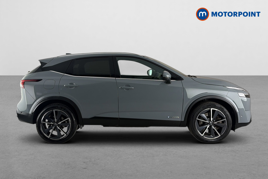 Nissan Qashqai Tekna Automatic Petrol-Electric Hybrid SUV - Stock Number (1687677) - Passenger side