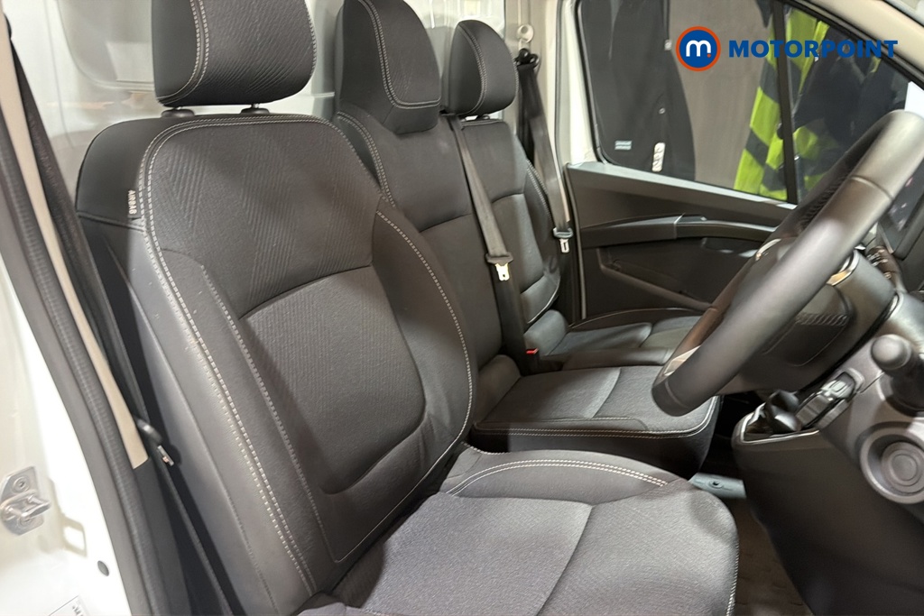 Renault Trafic Extra Sport Manual Diesel Panel Van - Stock Number (1687946) - 22nd supplementary image