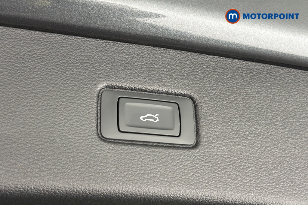 Audi Q7 S Line Automatic Diesel SUV - Stock Number (1688057) - 35th supplementary image