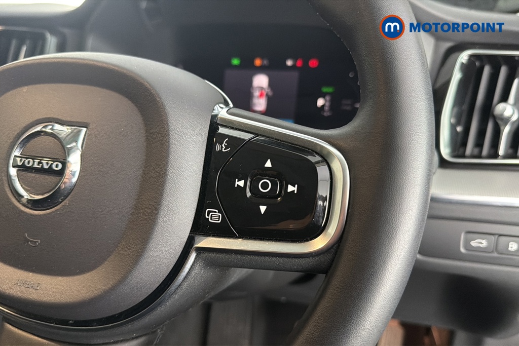 Volvo Xc60 Plus Automatic Petrol Plug-In Hybrid SUV - Stock Number (1688108) - 3rd supplementary image