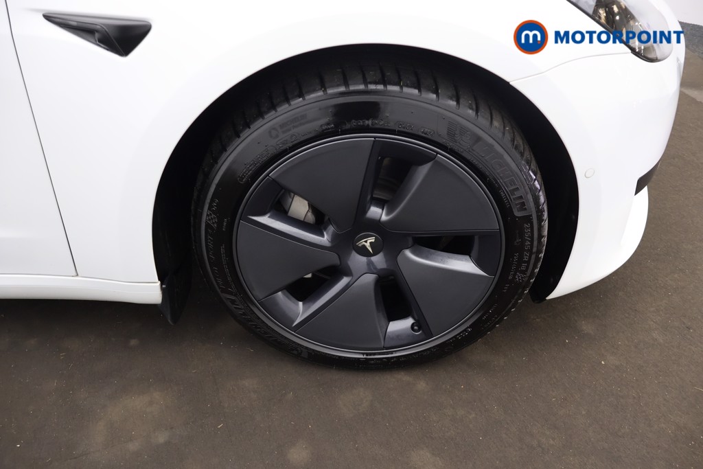 Tesla Model 3 Standard Plus Automatic Electric Saloon - Stock Number (1688138) - 4th supplementary image