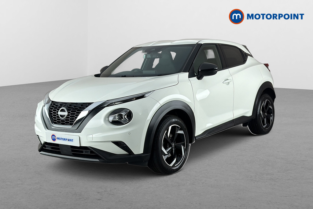 Nissan Juke N-Connecta Manual Petrol SUV - Stock Number (1688230) - Passenger side front corner