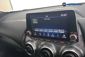 Nissan Juke N-Connecta Manual Petrol SUV - Stock Number (1688230) - 8th supplementary image