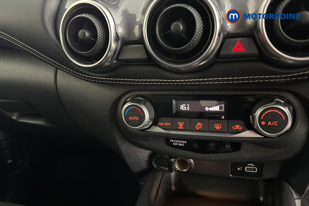 Nissan Juke N-Connecta Manual Petrol SUV - Stock Number (1688230) - 12th supplementary image