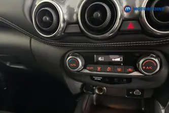 Nissan Juke N-Connecta Manual Petrol SUV - Stock Number (1688230) - 12th supplementary image
