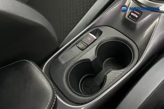 Nissan Juke N-Connecta Manual Petrol SUV - Stock Number (1688230) - 16th supplementary image