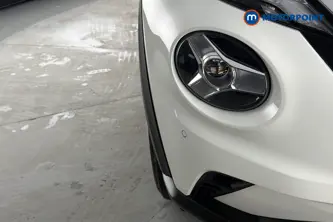 Nissan Juke N-Connecta Manual Petrol SUV - Stock Number (1688230) - 38th supplementary image